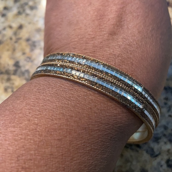 Sparkly Bronze And Crystal Bangle Bracelet Set - Picture 8 of 10